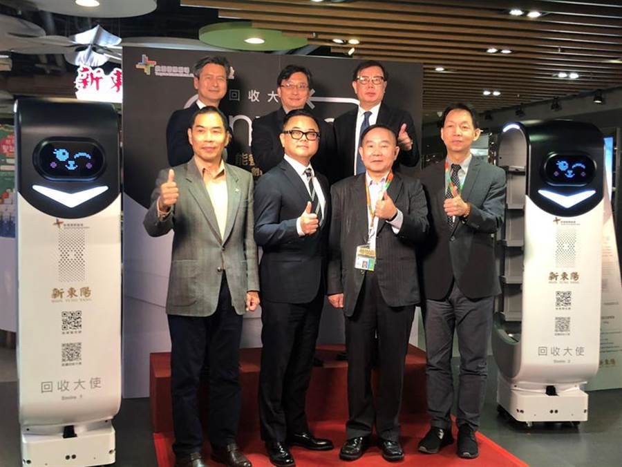 東元、新東陽開發(fā)智能餐盤 回收機器人今上工